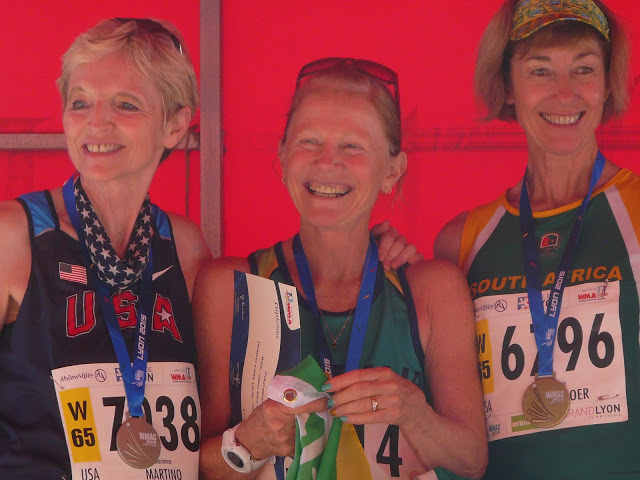 WMAC Lyon 2015, 14 août, podium W65, Marianne Martino, Heather Carr, Winnie Koekemoer - l:640, h:480