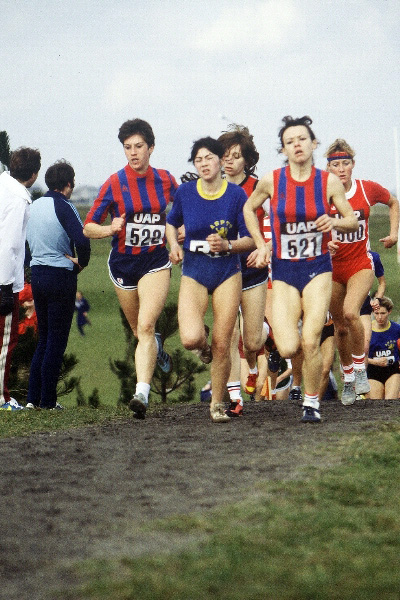 Martine Laurent (522), Rosario Murcia, Agnès Sergent (521), Cross de Dijon 1985, #916 - l:400, h:600